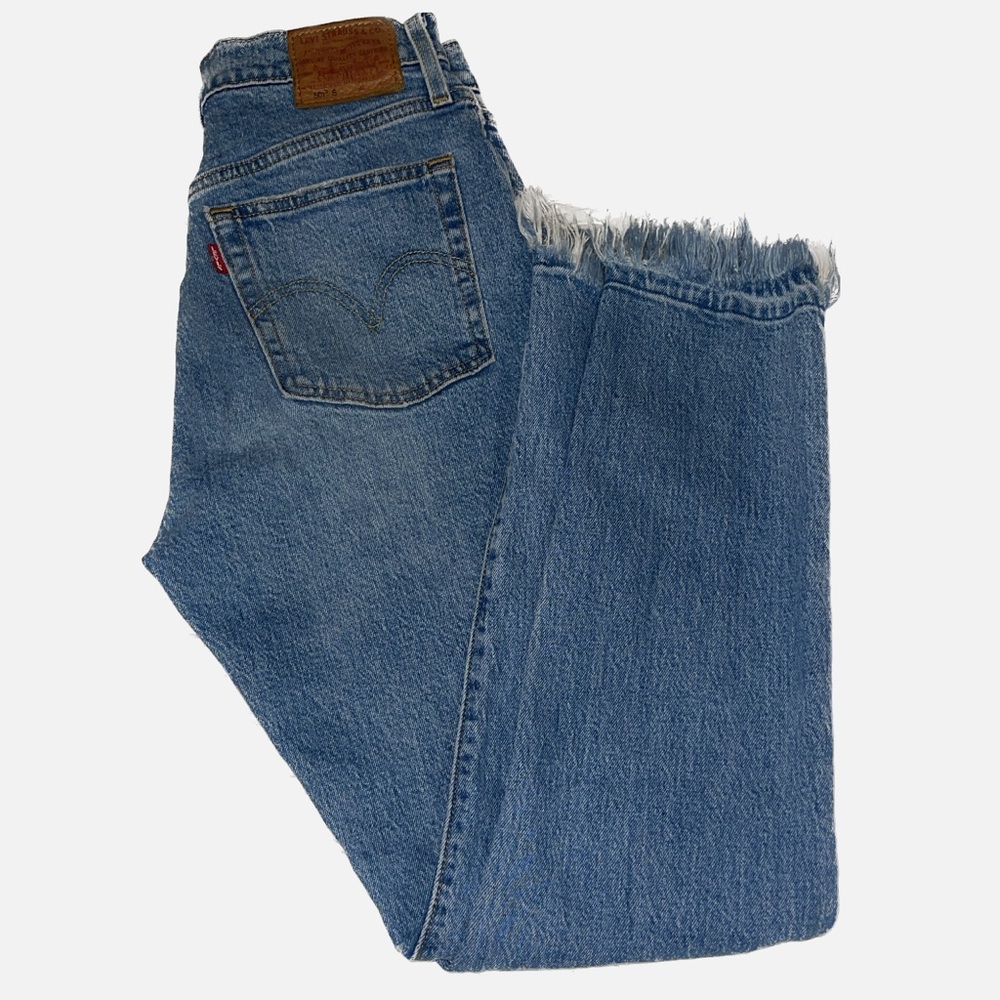 Levi’s 501 straight light washed frayed hem denim jeans